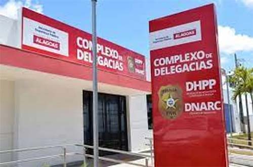 Homem em situação de rua é morto a tiros próximo ao terminal do Benedito Bentes