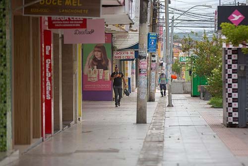 Governo cria GT para reabertura do comércio em AL