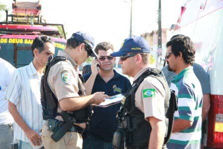 PRF faz operação para prevenir acidentes no feriado prolongado