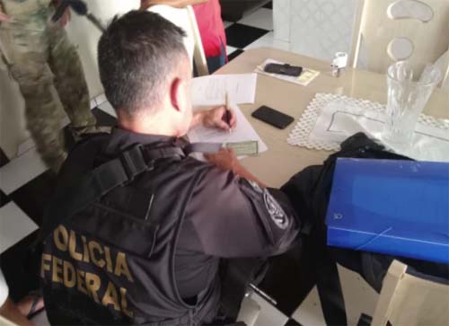 Pastor é preso acusado de promover discurso de ódio contra judeus