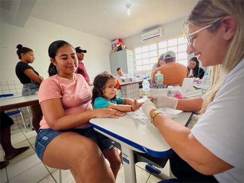 “Presídio do Agreste promove ação social em comunidade carente de Girau do Ponciano, oferecendo serviços de saúde e assistência social”