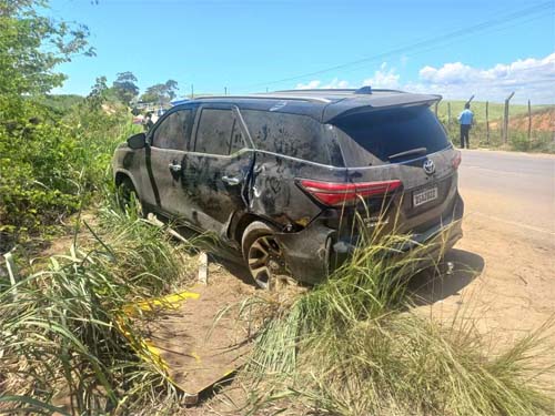 Acidente deixa quatro feridos e trânsito lento na Barra de Santo Antônio, AL