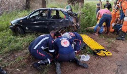 Acidente resulta na morte de duas mulheres em Arapiraca