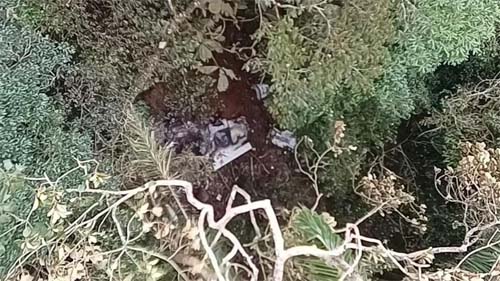 Avião de pequeno porte cai em Santa Catarina e deixa mortos