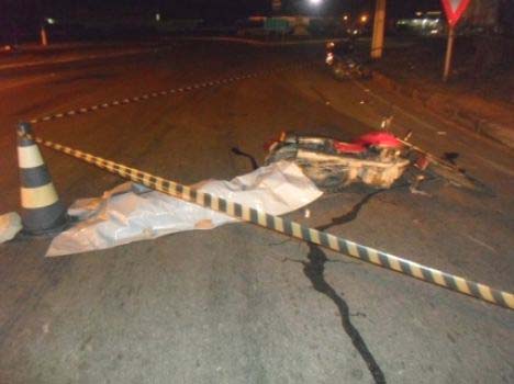Motociclista tem cabeça esmagada por caminhão na AL-220