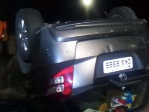 Colisão seguida de capotamento é registrada no Centro de Maceió