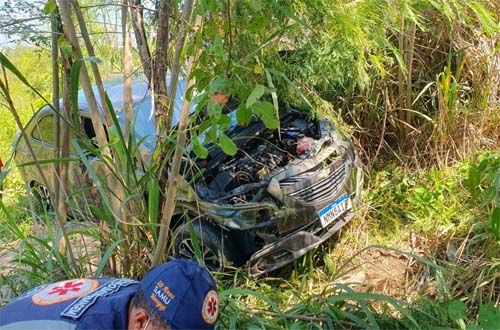 Motorista cochila ao volante e cai em ribanceira na AL-101 norte