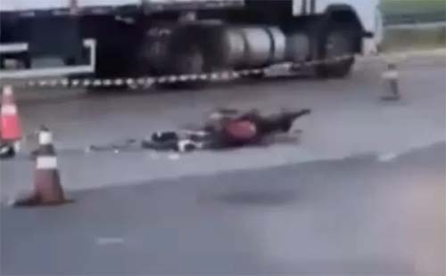 Homem perde a vida após colisão entre motocicleta e caminhão na BR-101 em Teotônio Vilela