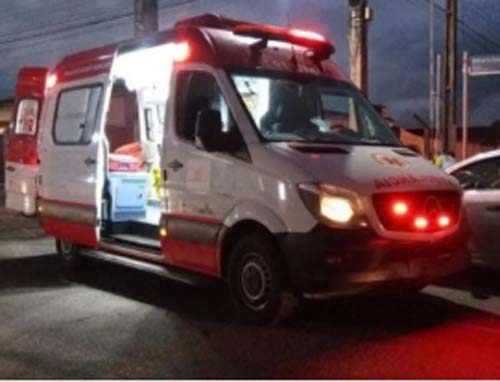 Mãe e filho se envolvem em acidente de trânsito a caminho de velório no interior