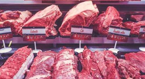 Carne vermelha fica mais barata pela 1ª vez em um ano e meio