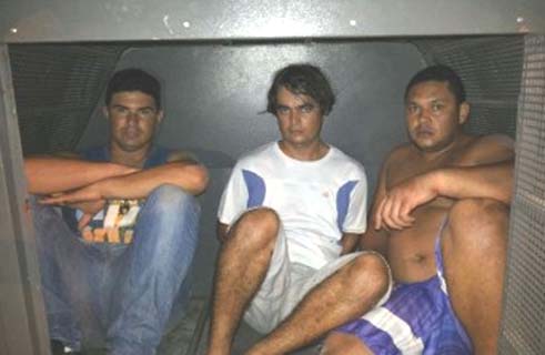 Três homens são detidos com 83kg de maconha em Arapiraca