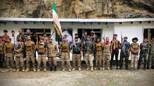 O que é a Frente de Resistência Nacional do Afeganistão, grupo que se opõe ao Talebã no vale do Panjshir