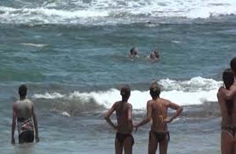 Turista de Santa Catarina morre afogado na praia do Gunga, em AL