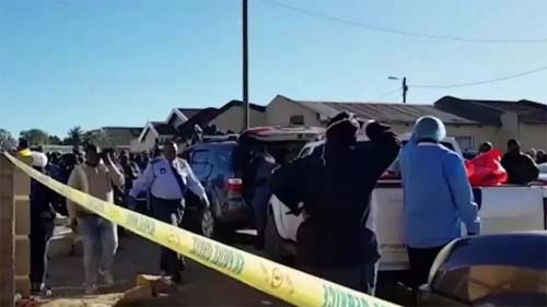 África do Sul: Ao menos 20 jovens são encontrados mortos em discoteca