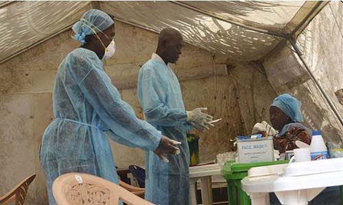 Surto de Ebola está 'fora de controle' em partes da África, alerta MSF