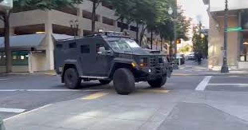 Tropas Federais são Enviadas a Portland Após Anúncio de Trump de Intervenção Militar