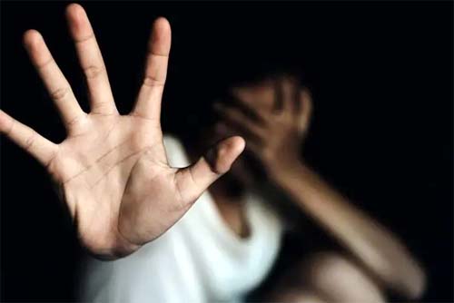 Mulher é agredida pelo companheiro enquanto eles estavam hospedados em hotel em Cruz das Almas