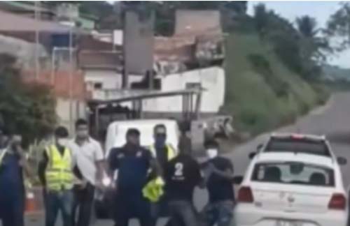 Homem é detido após atacar trabalhadores em barreira sanitária no interior alagoano