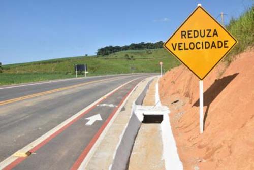 Governador inaugura alça viária e anuncia mais investimentos para Jacuípe