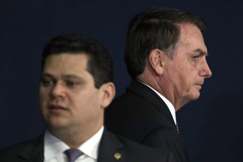 Alcolumbre veta MP que permite a Weintraub nomear reitores: “Violação aos direitos constitucionais”