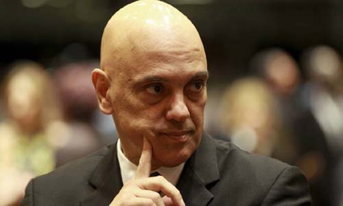 Ministro Alexandre de Moraes é xingado de “Careca Ladrão” e “Advogado do PCC” no Clube Pinheiros