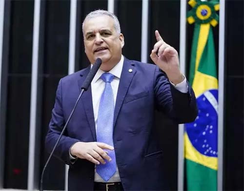 “Merecem cadeia”, diz Gaspar sobre invasões de terras no ‘Carnaval Vermelho’