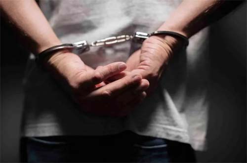 Filho é preso por dar socos no rosto da mãe e tentar agredir o pai em Marechal Deodoro