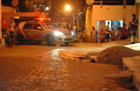 Violência: jovem é morto perto da casa onde morava