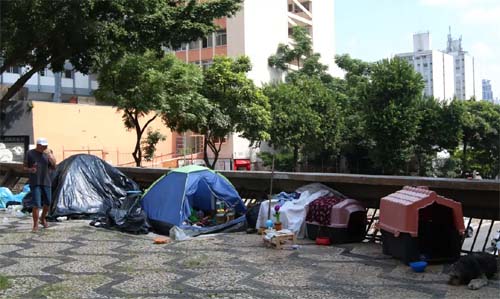 Mais de 4 mil pessoas vivem em domicílios improvisados em Alagoas