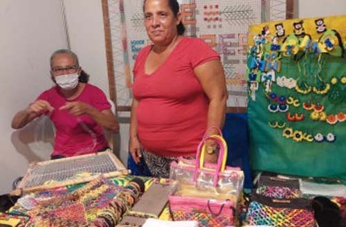 Alunos da educação de jovens, adultos e idosos são motivados a construir projetos de vida