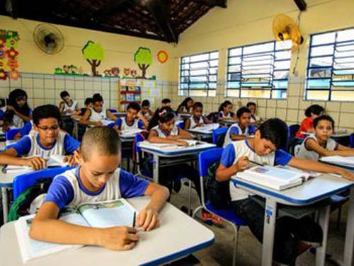  Prefeitura prorroga prazo da pré-matrícula para novos alunos da rede municipal