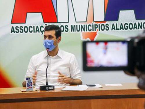 Municípios de Alagoas receberão pagamento para que acelerem a imunização de suas populações contra a Covid-19