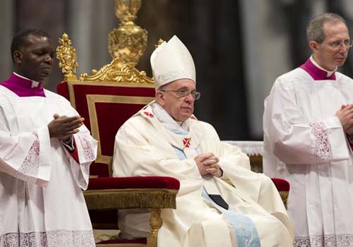 Em 1ª fala do ano, Papa pede menos violência e mais solidariedade