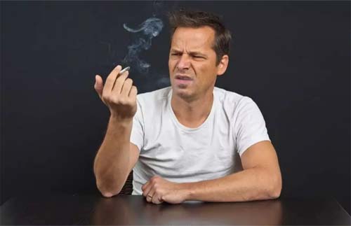 Vem aí: pílula anti-nicotina que fará fumante se sentir “nojento”