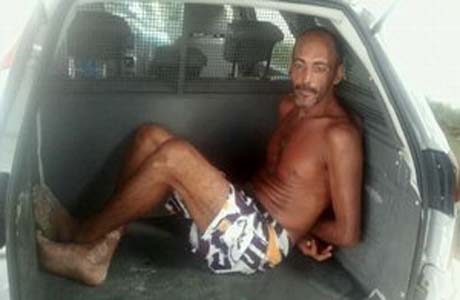 Homem entra no mar para fugir da polícia, mas acaba detido
