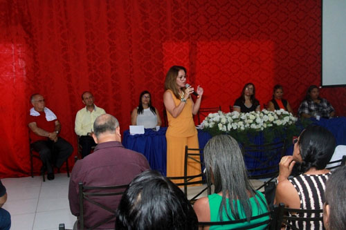 ‘Palestra Show’ com Pedro Paulo Luz abre curso de aperfeiçoamento da educação em Colônia Leopoldina