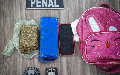 Polícia Penal prende trio e apreende 1kg de maconha escondida em bolsa de criança; droga seria distribuída em presídio