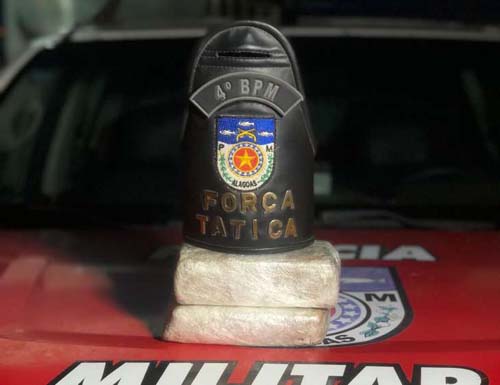 Polícia apreende cerca de 1 kg de maconha após confronto com suspeitos