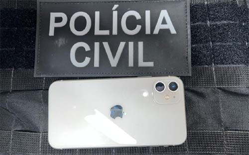 Polícia prende dois com celular que pertencia a vítima de feminicídio