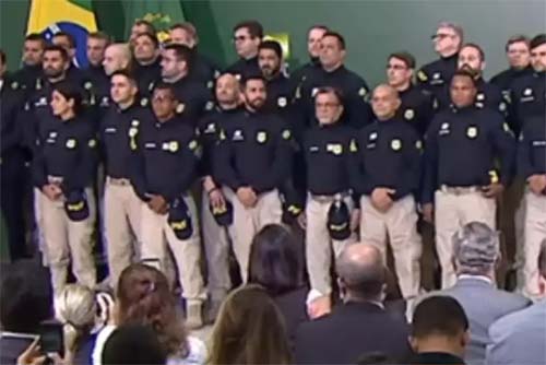 Bolsonaro: mais 1.000 aprovados na PRF e PF serão convocados