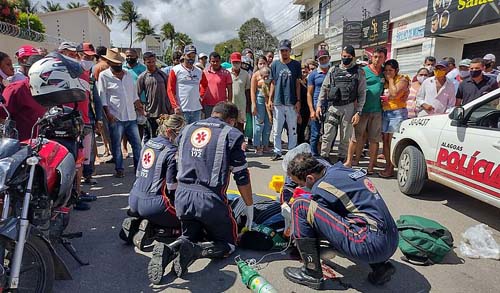 Mototaxista morre após ser atingido por quatro tiros na cabeça, em Arapiraca
