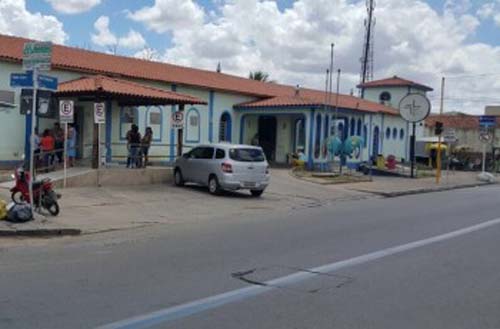 Gestante de Limoeiro de Anadia é internada no Regional com suspeita de covid-19