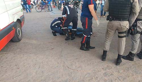 Sargento da PM é retirado de micro-ônibus, espancado e assassinado com a própria arma em Arapiraca