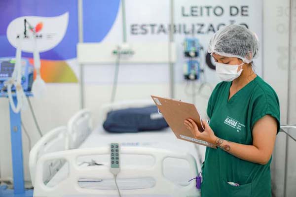 Governo de Alagoas lançou edital com 1200 vagas para a área da Saúde