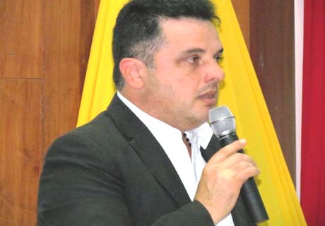 TJ-Al mantém condenação de ex-prefeito Areski de Freitas por irregularidades na merenda 