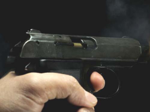 Jovem de 21 anos é morto com tiros nas regiões da cabeça e costas no Jacintinho