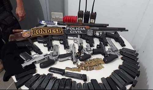 Agentes de segurança de AL e MT são detidos pela polícia na Bahiav