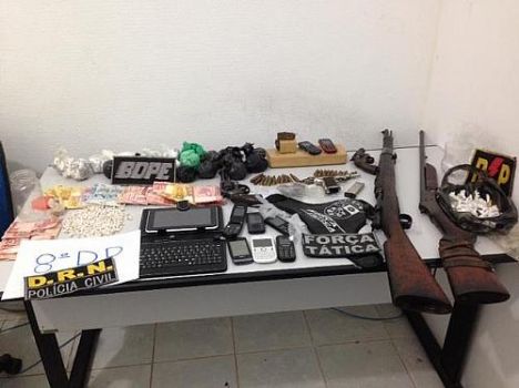 Cadeirante e filho estão entre mortos em confronto com a polícia