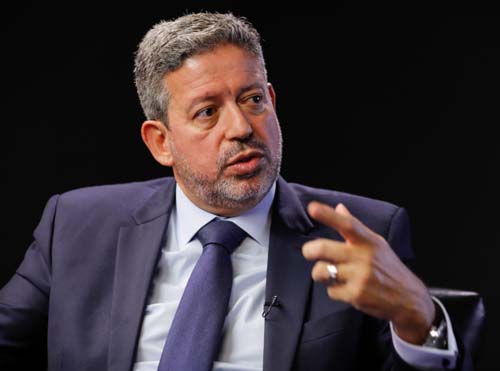 Deputados de AL declaram apoio a Arthur Lira na câmara