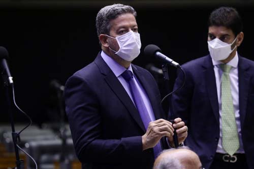 Lira afirma que enviará reforma administrativa à CCJ da Câmara